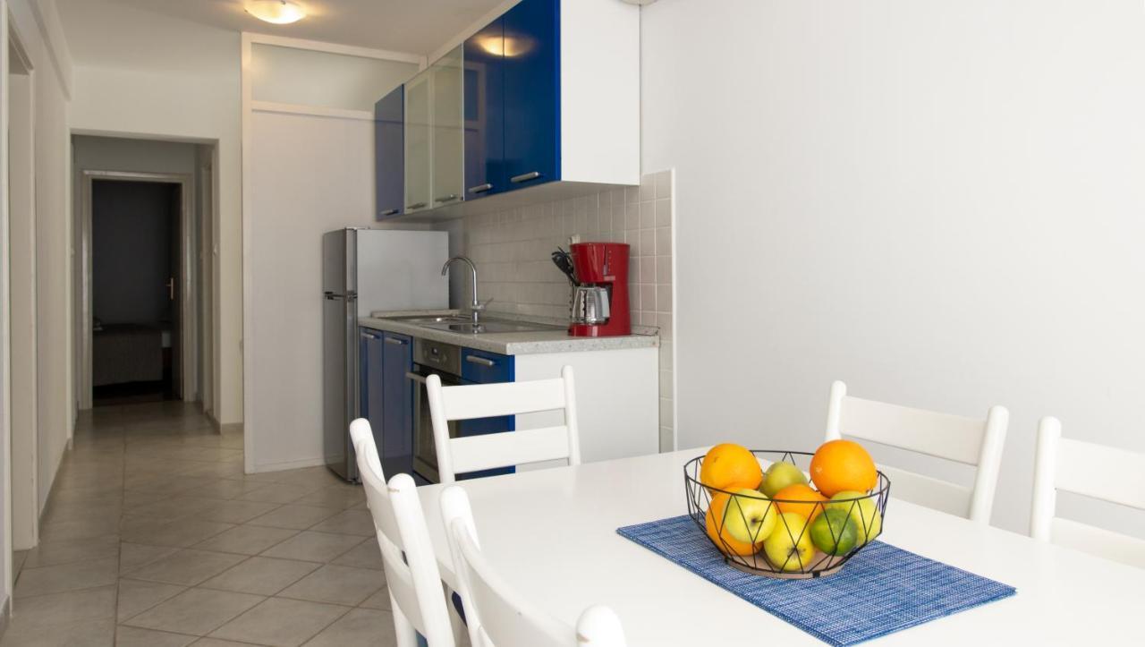 Mozart Apartments Baška Voda Esterno foto